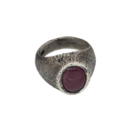 O17- Crimson Forge Ring – Dövme Tekniği ile Şekillendirilmiş Ruby Light Yüzük - Image 4