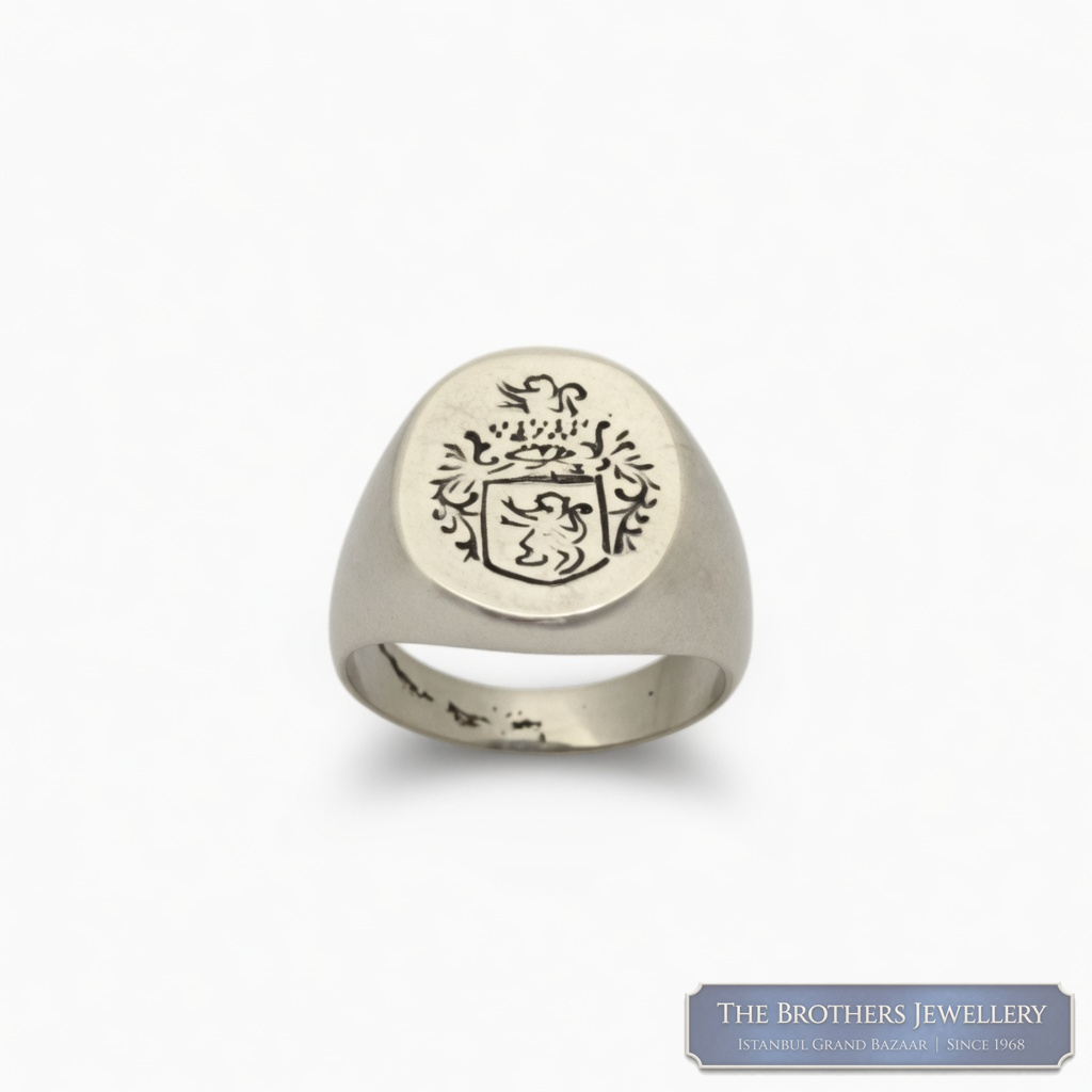 40- Royal Crest